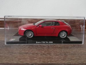 Hachette Alfa Romeo Brera 1750 Tbi 1/24 - 2009 - czerwona fot. K. Lazecký